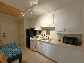 7 Wendell St, Unit 3 in Cambridge, MA - Building Photo - Building Photo