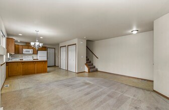 2116 Main St in Everett, WA - Foto de edificio - Building Photo