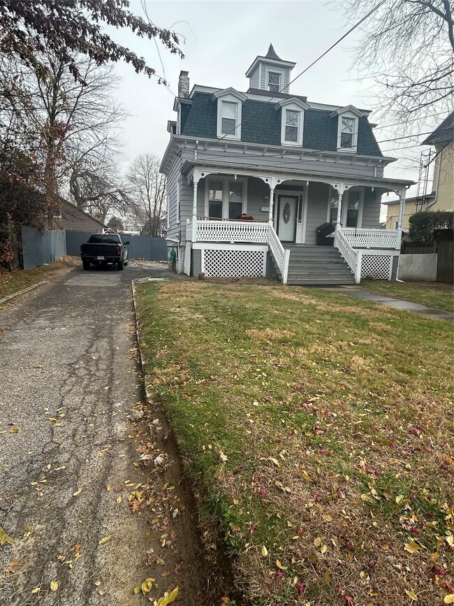 41 N Fulton Ave in Mount Vernon, NY - Building Photo - Building Photo