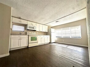 12 Hill St in Lake Wales, FL - Building Photo - Building Photo