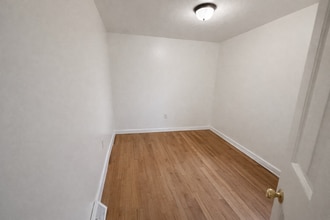 2314 Broadway Ave, Unit 2 in Pittsburgh, PA - Building Photo - Building Photo