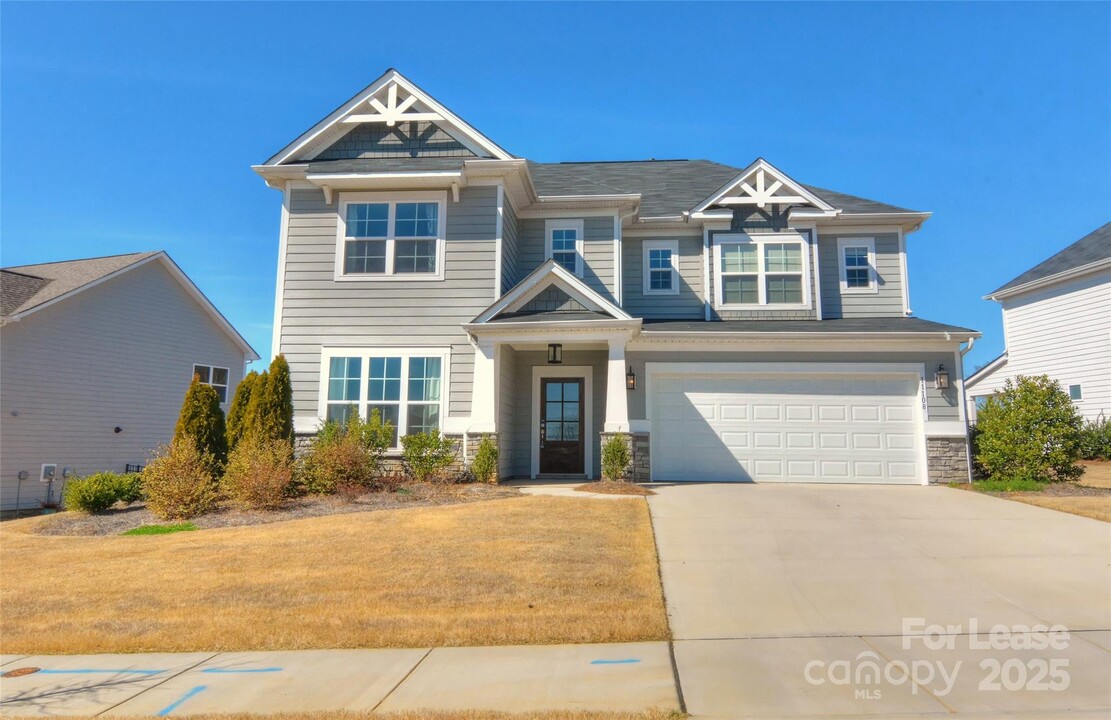 11108 Wild Lantana Ln in Huntersville, NC - Building Photo