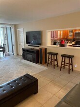 9520 Seagrape Dr, Unit #106 in Davie, FL - Building Photo - Building Photo