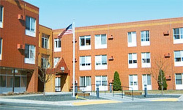 South Shore Park Apartments in Excelsior, MN - Building Photo - Building Photo