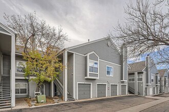 7430 Singing Hills Dr in Boulder, CO - Building Photo - Building Photo