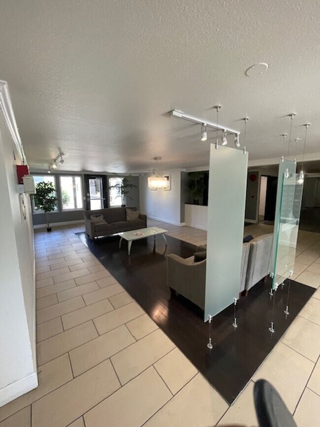 1318 B St in Hayward, CA - Building Photo - Building Photo