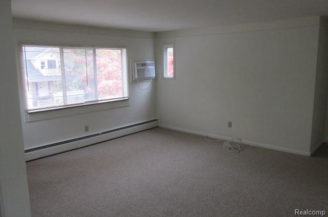 445 W Breckenridge St in Ferndale, MI - Foto de edificio - Building Photo