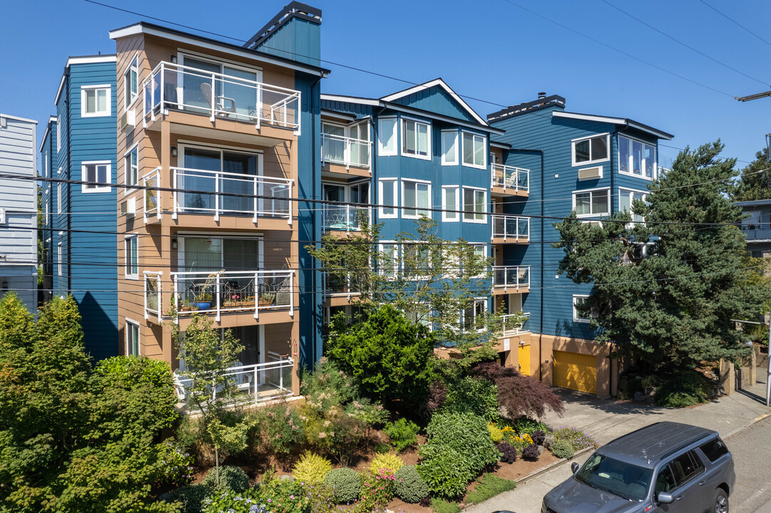 GREENLAKE CONDOMINIUM in Seattle, WA - Foto de edificio