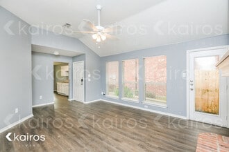 3031 Casa Bella Dr in Arlington, TX - Building Photo - Building Photo