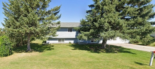 455 Meadow Hills Dr in Kalispell, MT - Building Photo - Building Photo