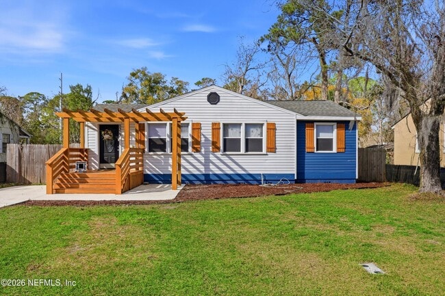 property at 5327 Lexington Ave