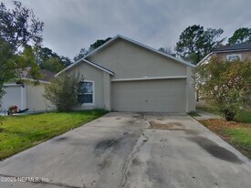 3556 Alec Dr in Middleburg, FL - Building Photo