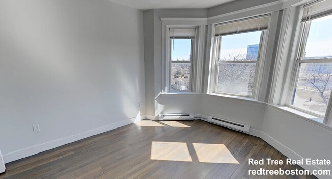 property at 77 Park Dr