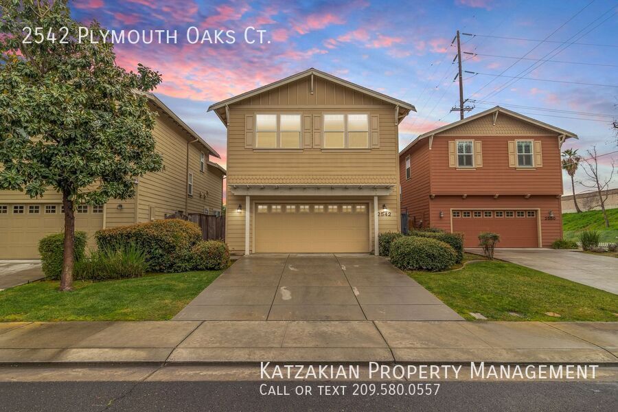 2542 Plymouth Oaks Ct in Stockton, CA - Building Photo