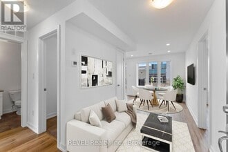 4263 Fourth Ave in Niagara Falls, ON - Building Photo - Building Photo