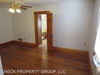 5800 S Main St photo'