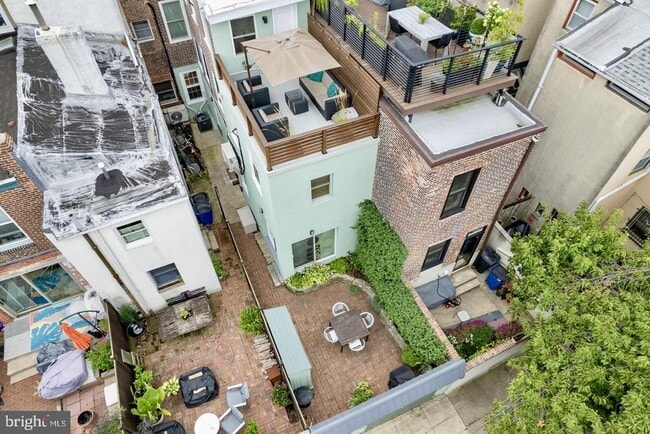 property at 217 Carpenter St