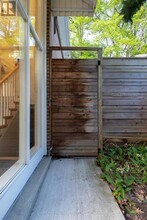 96 Glen Davis Crescent in Toronto, ON - Building Photo - Building Photo