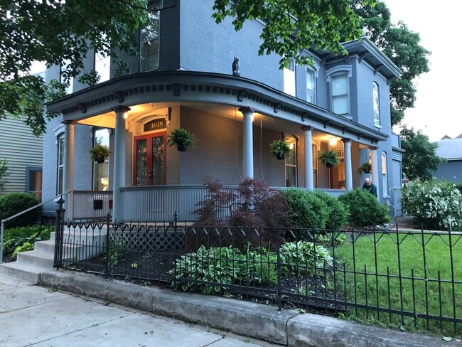 1018 North St, Unit 1018 12 North St