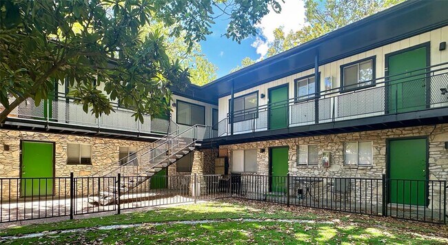 property at 2711 Hemphill Park