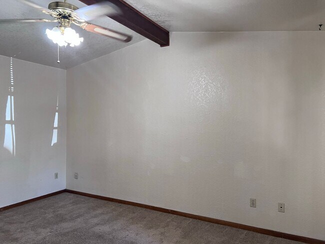 4802 Rainbow Cir in Killeen, TX - Building Photo - Building Photo