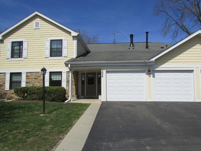 1054 Driftwood Ct