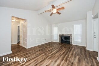 600 Dayton Rd in Mansfield, TX - Building Photo - Building Photo