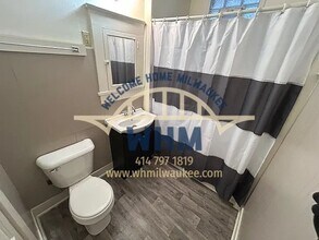 2934 N Bremen St in Milwaukee, WI - Building Photo - Building Photo