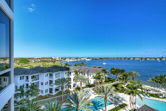 2 Water Clb Wy in North Palm Beach, FL - Building Photo - Building Photo