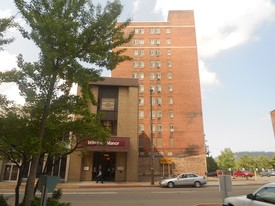 Windsor Manor Apartments