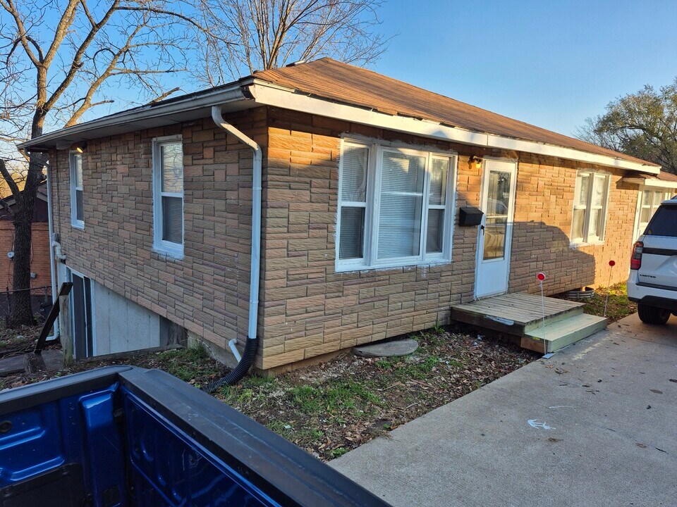 1856 E 78th St in Kansas City, MO - Building Photo