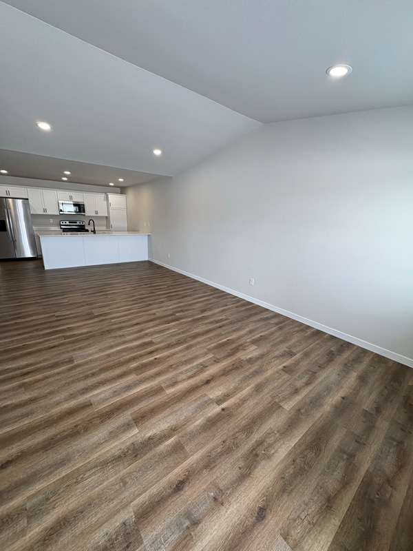 1511 47th Loop in Minot, ND - Building Photo - Building Photo