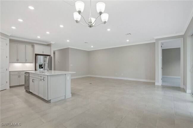 property at 335 Tamarindo Ln