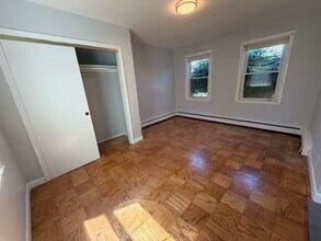 102 Central St in Waltham, MA - Building Photo - Building Photo