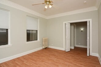 3832 N Fremont St, Unit J08W in Chicago, IL - Foto de edificio - Building Photo