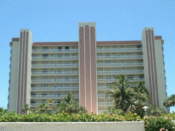 Miramar Condominium in Jensen Beach, FL - Building Photo