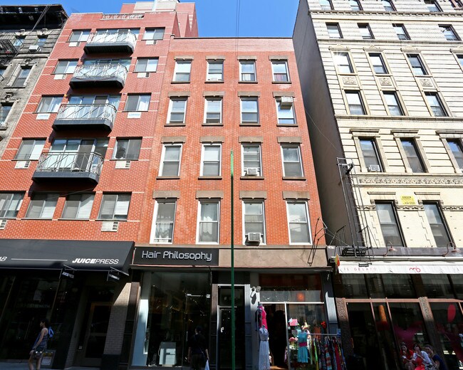 180 Mulberry St in New York, NY - Building Photo - Building Photo