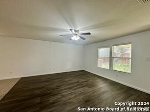 5826 Sherbrooke Oak in San Antonio, TX - Building Photo - Building Photo
