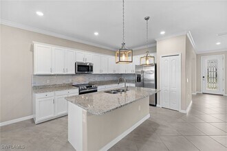 11884 Arbor Trace Dr in Ft. Myers, FL - Building Photo - Building Photo