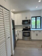 5521 NW 1st Ave in Miami, FL - Building Photo - Building Photo