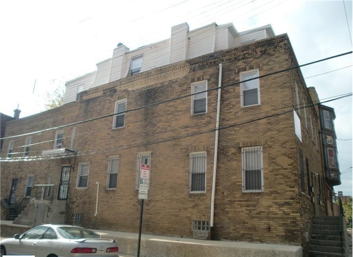 1412-1414 W Tioga St in Philadelphia, PA - Building Photo