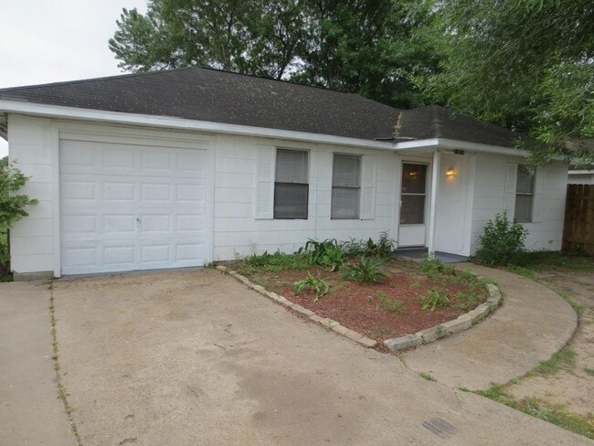 property at 13519 Furman Rd