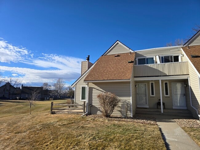 2415 S Xanadu Way in Aurora, CO - Building Photo - Building Photo