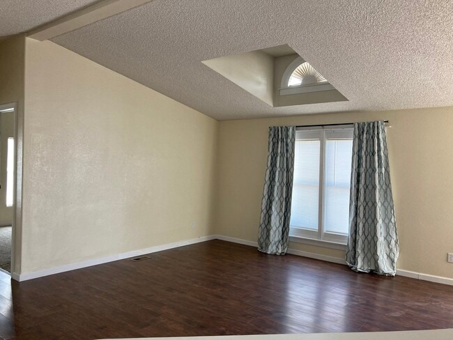 5021 N Pinon Dr in Prescott Valley, AZ - Building Photo - Building Photo