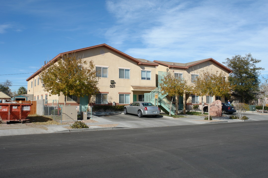 Blanchard Arms in Las Vegas, NV - Building Photo