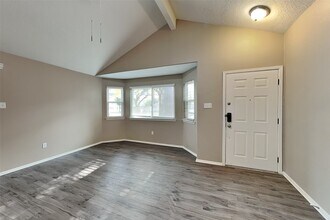 9906 Dornoch Dr in Houston, TX - Foto de edificio - Building Photo