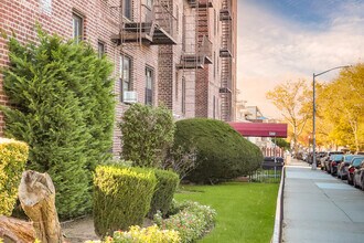 Jamestown in Brooklyn, NY - Foto de edificio - Building Photo