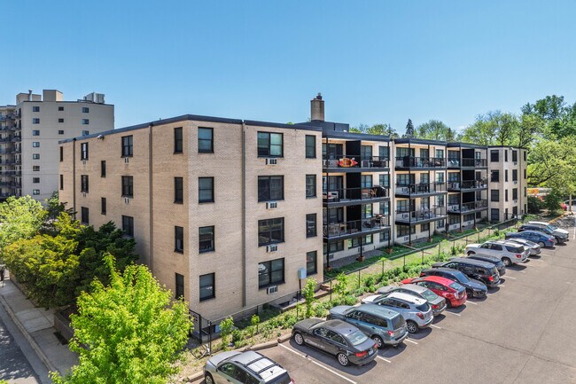 Condos at Lake Calhoun in Minneapolis, MN - Building Photo - Building Photo