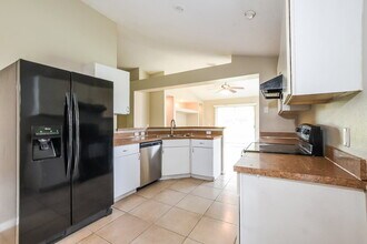 6853 Westlake Blvd in Orlando, FL - Building Photo - Building Photo