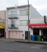 1023 Irving St in San Francisco, CA - Building Photo - Building Photo